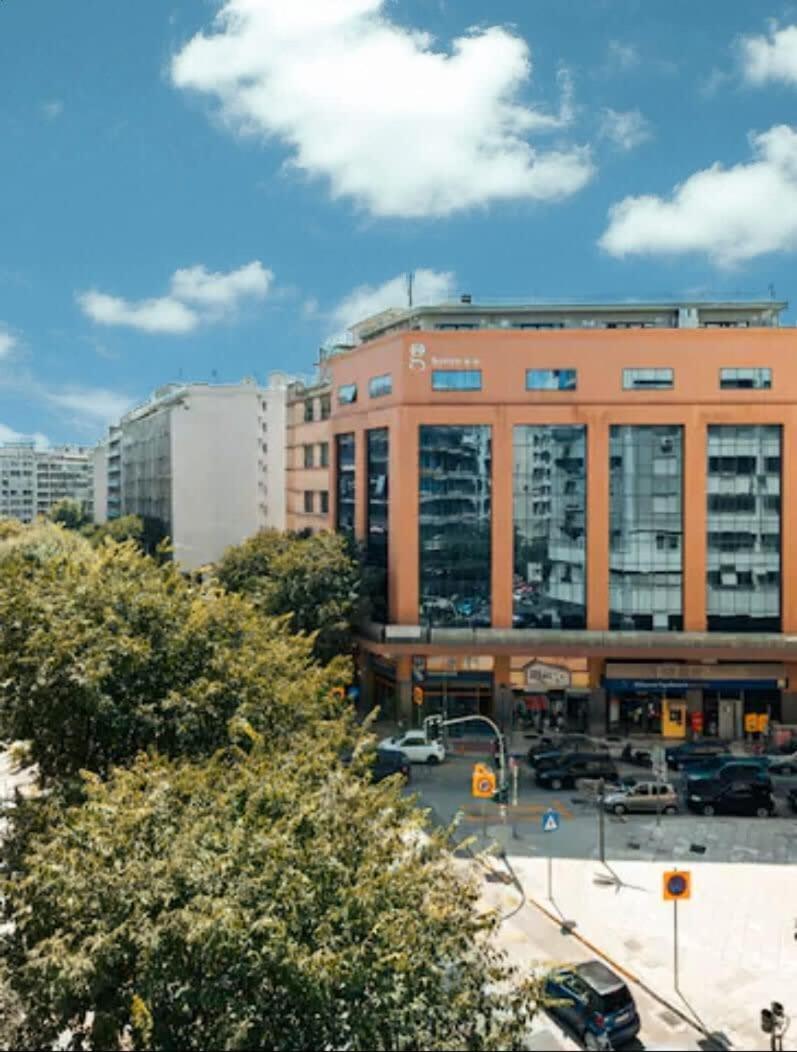 Private Pristine Balcony Home- Heart Of The Center Thessaloniki Exterior photo