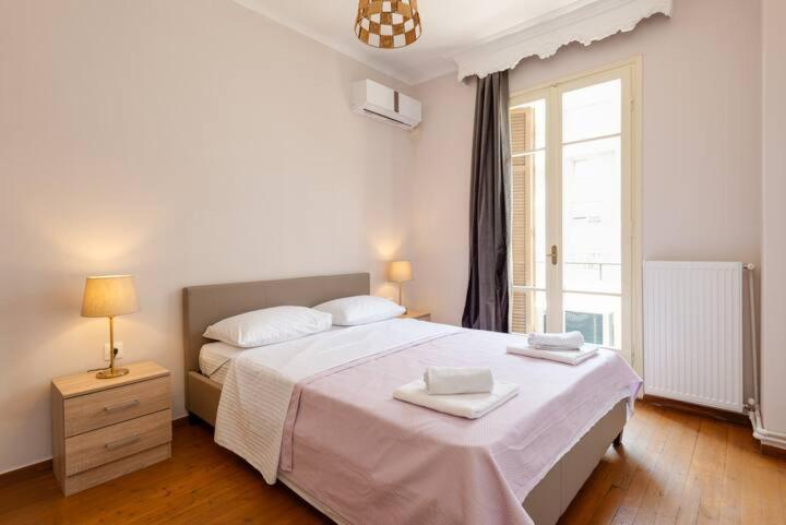 Private Pristine Balcony Home- Heart Of The Center Thessaloniki Exterior photo
